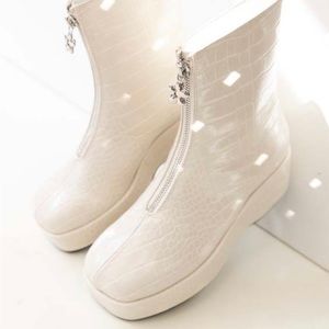 NWOT Lisa Says Gah Y2K cream white platform ankle boots 8.5
